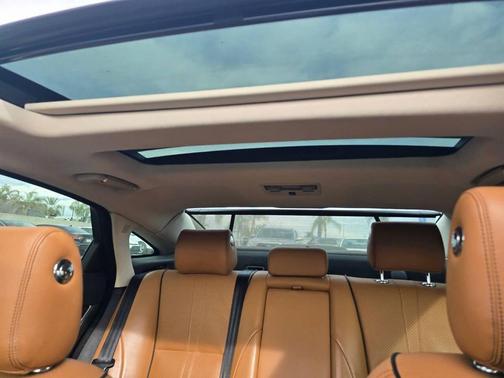 2017 Jaguar XJ XJ R-Sport