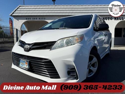 2018 Toyota Sienna L