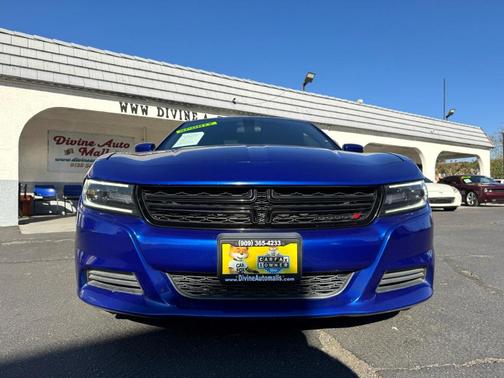 2019 Dodge Charger SXT