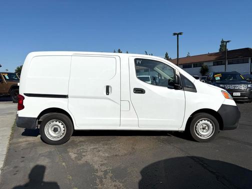 2016 Nissan NV200 S