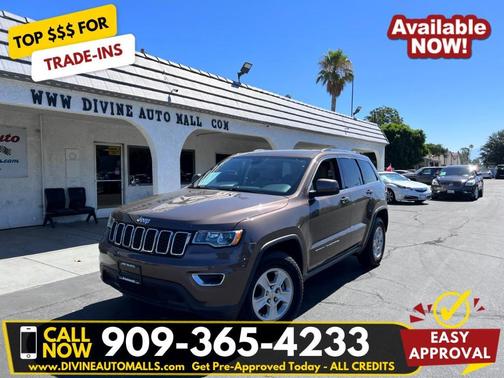 Photo 1 of 39 of 2017 Jeep Grand Cherokee Laredo