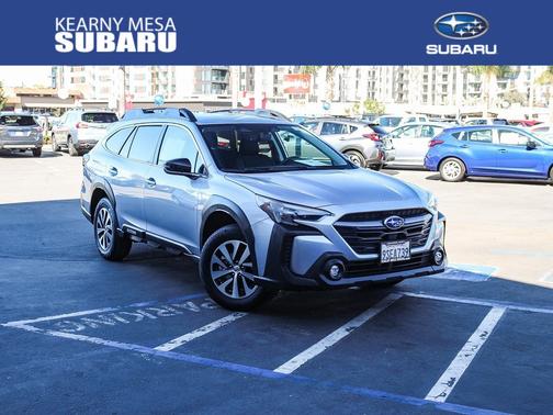 2025 Subaru Outback Premium