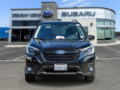 2023 Subaru Forester Premium