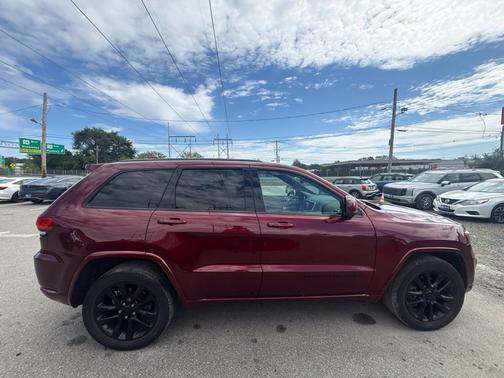 Velvet Red Pearlcoat 2018 Jeep Grand Cherokee Altitude