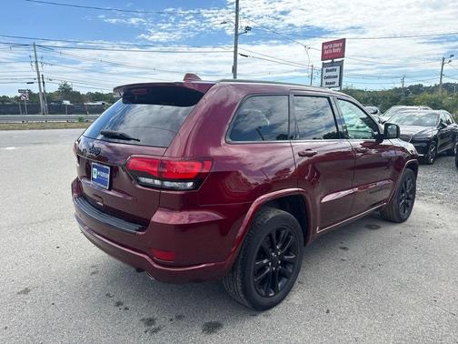Velvet Red Pearlcoat 2018 Jeep Grand Cherokee Altitude