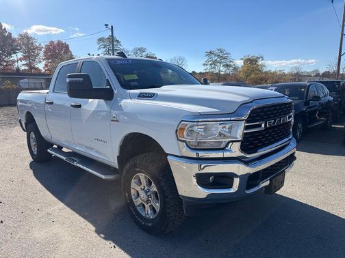 Bright White Clearcoat 2023 RAM 2500 Big Horn