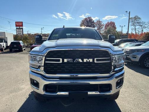 Bright White Clearcoat 2023 RAM 2500 Big Horn