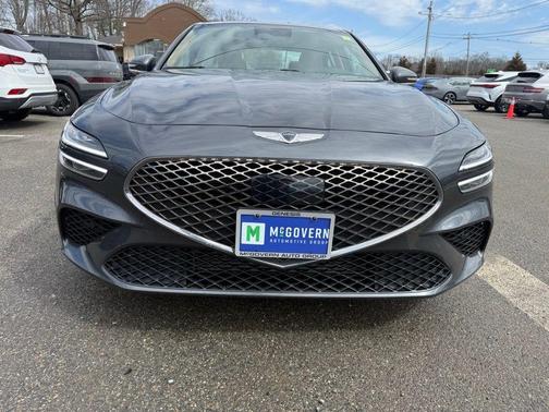 2022 Genesis G70 2.0T