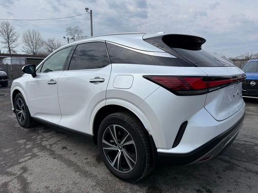White 2024 Lexus RX 350h Premium