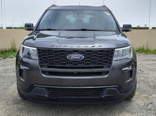 2019 Ford Explorer sport