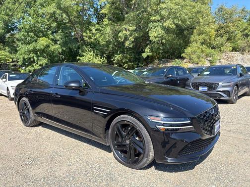 Vik Black 2027 Genesis G80 3.5T Prestige Black