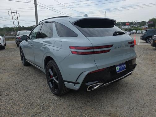 Bering Blue 2027 Genesis GV70