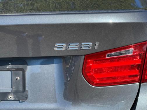 2015 BMW 328 i xDrive