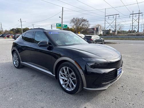 Vik Black 2023 Genesis GV60 Advanced