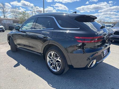 Vik Black 2024 Genesis GV70 2.5T