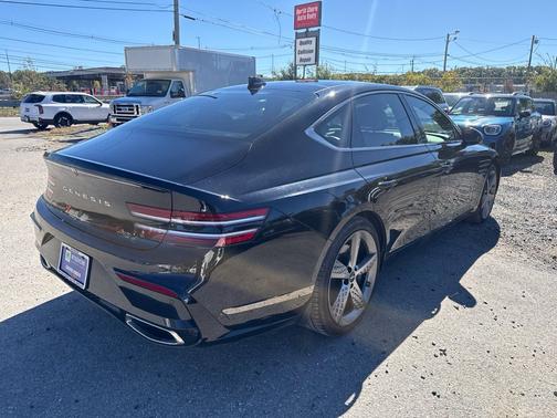 Vik Black 2025 Genesis G80 2.5T