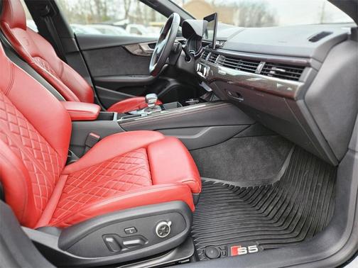 2022 Audi S5 3.0T Premium Plus