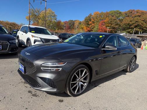 Makalu Gray 2023 Genesis G70 2.0T