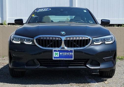2021 BMW 330 i xDrive