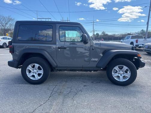 Sting Gray Clearcoat 2018 Jeep Wrangler Sport