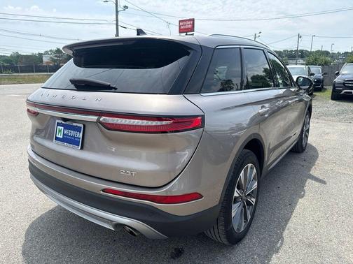 Mocha 2020 Lincoln Corsair Reserve