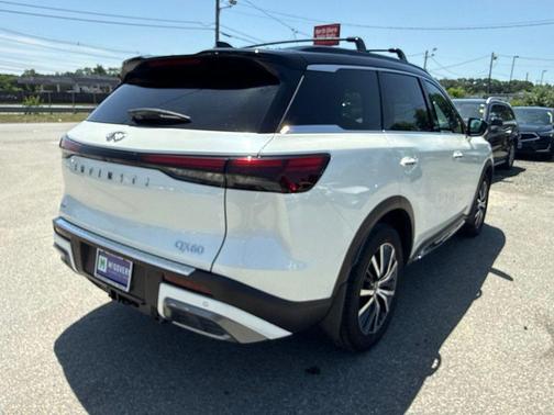 2t Mjst Whte 2024 INFINITI QX60 AUTOGRAPH