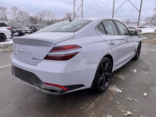 2023 Genesis G70 3.3T