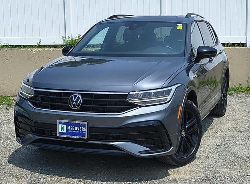 2022 Volkswagen Tiguan 2.0T SE R-Line Black