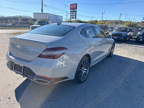 Vatna Gray 2026 Genesis G70 2.5T Prestige AWD