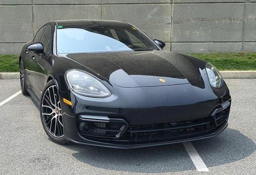 2021 Porsche Panamera GTS