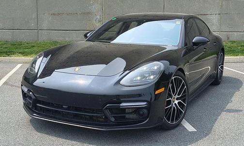 2021 Porsche Panamera GTS