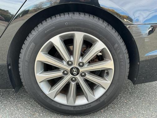 2016 Hyundai SONATA Limited