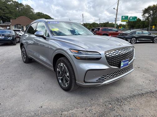 Savile Silver 2026 Genesis Electrified GV70 19"