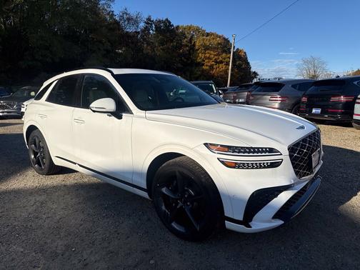 Alta White 2026 Genesis GV70 3.5T Sport Prestige