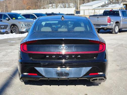 Onyx Black 2023 Hyundai SONATA SEL