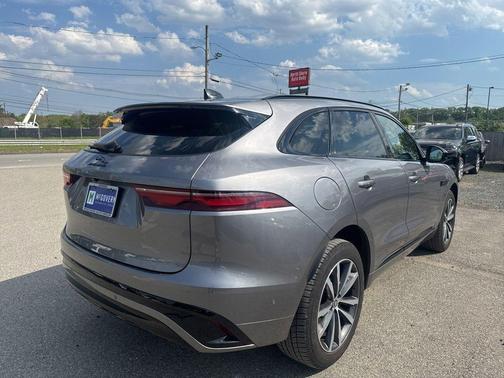 Eiger Grey 2024 Jaguar F-PACE P250 R-Dynamic S