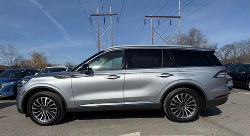 Radiance Metallic 2020 Lincoln Aviator Reserve AWD