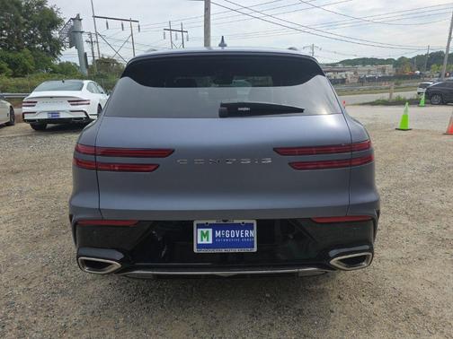 Blue 2027 Genesis GV70
