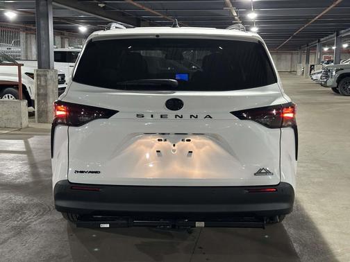 2026 Toyota Sienna Woodland Edition