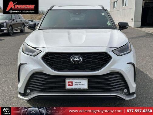 Pearl 2024 Toyota Highlander XSE