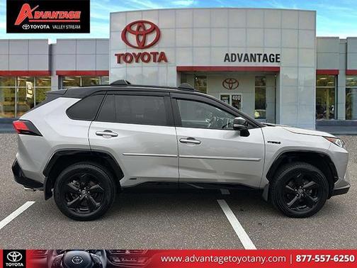 2021 Toyota RAV4 Hybrid SE