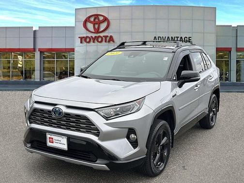 2021 Toyota RAV4 Hybrid SE