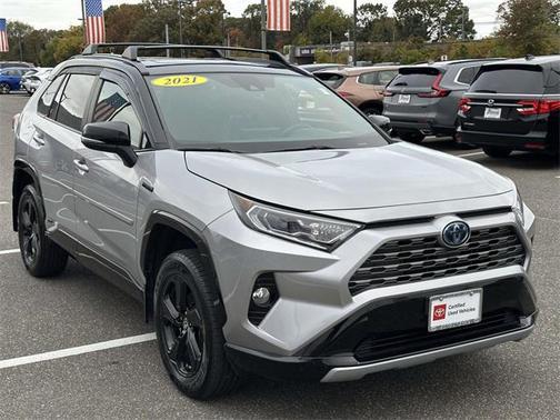 2021 Toyota RAV4 Hybrid SE