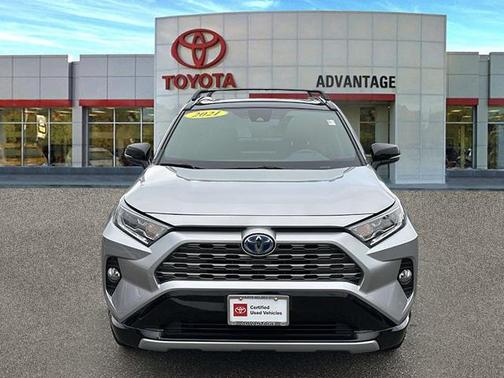 2021 Toyota RAV4 Hybrid SE
