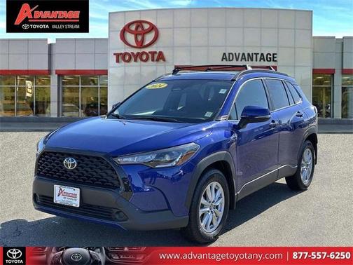 2024 Toyota Corolla Cross LE