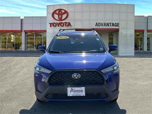 2024 Toyota Corolla Cross LE