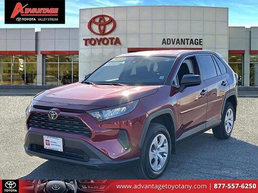 2022 Toyota RAV4 LE