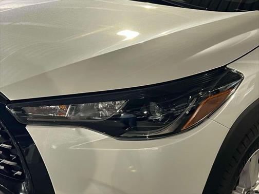 2025 Toyota Corolla Cross LE