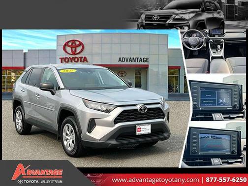 2022 Toyota RAV4 LE