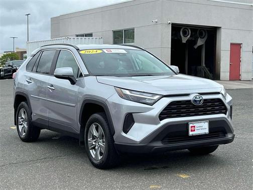 2024 Toyota RAV4 Hybrid XLE